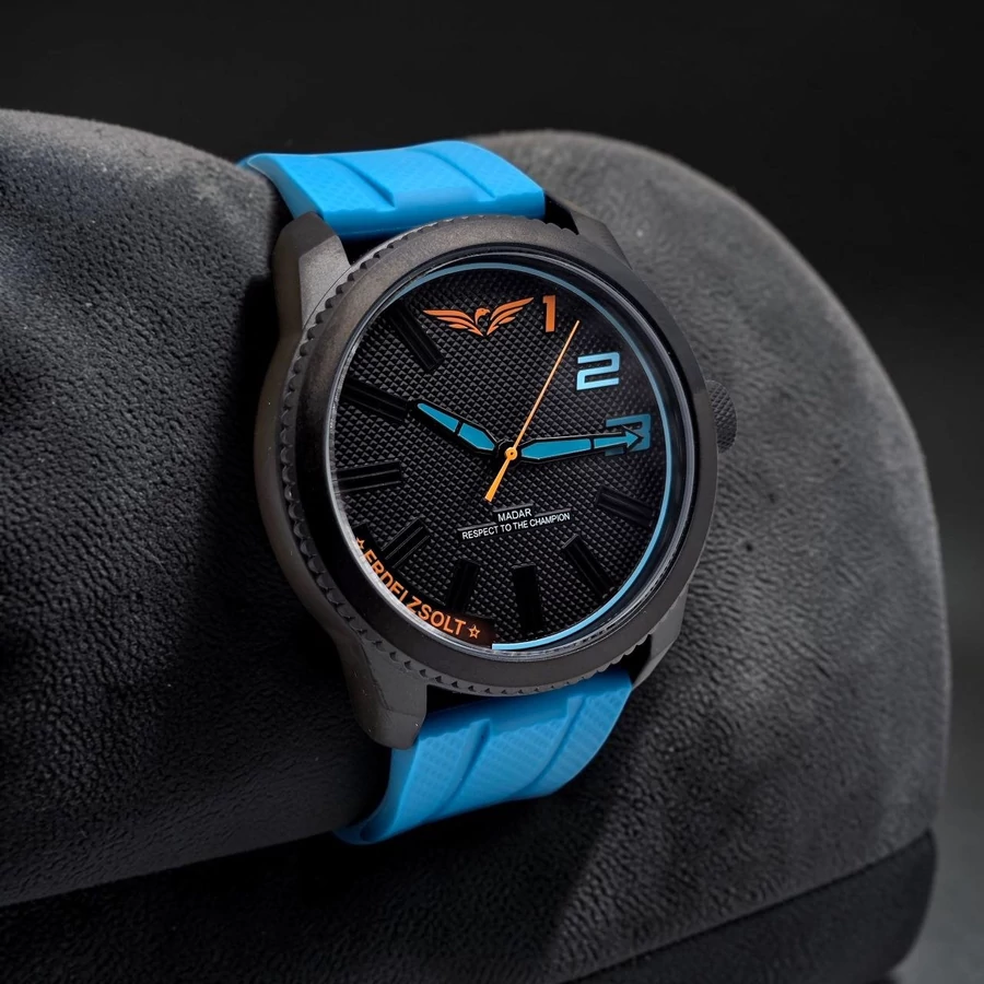 Naviforce x Erdei Zsolt férfi karóra közelkép